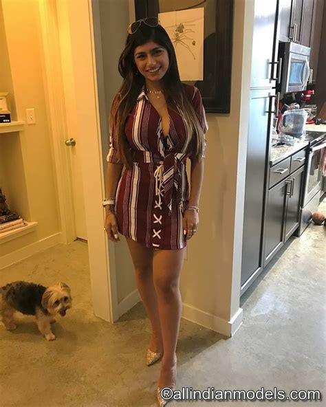 mia khalifa unseen video|Unseen Mia Khalifa Having Fun Porn Videos & Sex Movies